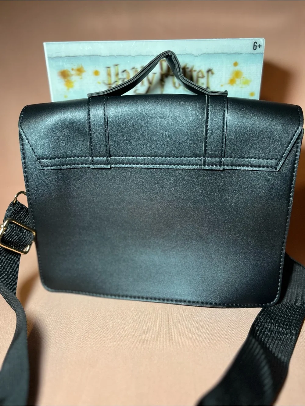 Hogwarts Black Crossbody Satchel Bag with Gold Emblem & 3D puzzle